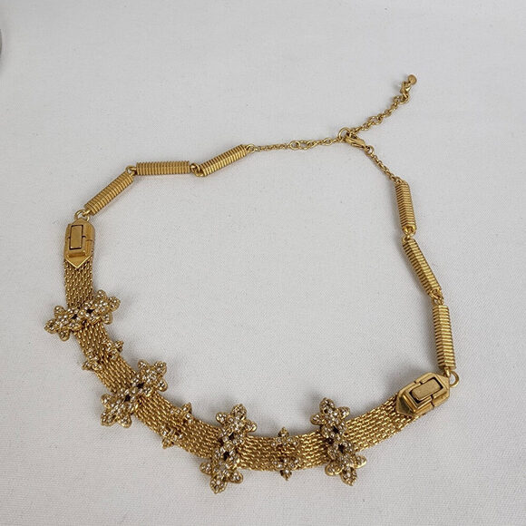 Cabi Bon Vivant Gold Flower Necklace & Bracelet - Picture 2 of 11